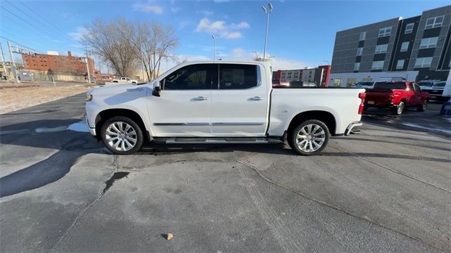 Used 2019 Chevrolet Silverado 1500 High Country w/ Technology Package image 5