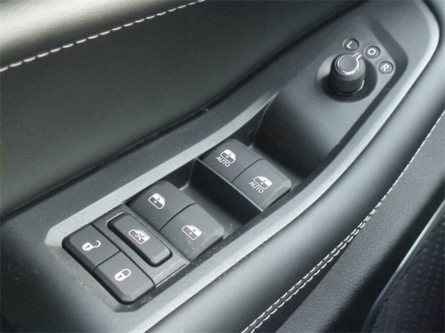 New 2026 Jeep Grand Cherokee Limited image 25