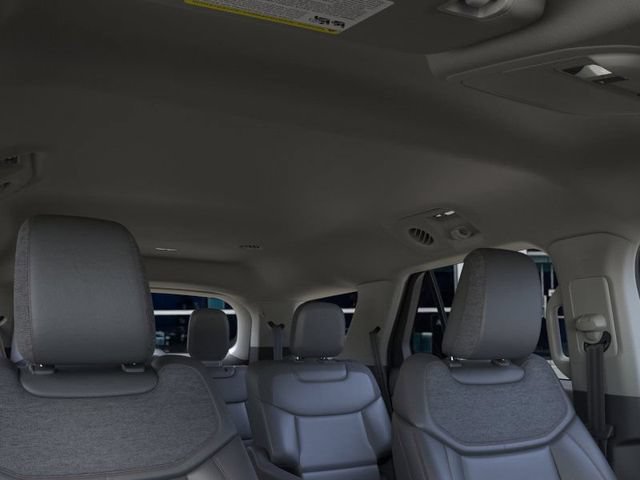 New 2026 Ford Explorer Active w/ Active Comfort Package RWD image 22