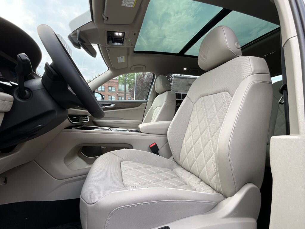 New 2026 Volkswagen Atlas SEL Premium R-Line image 11