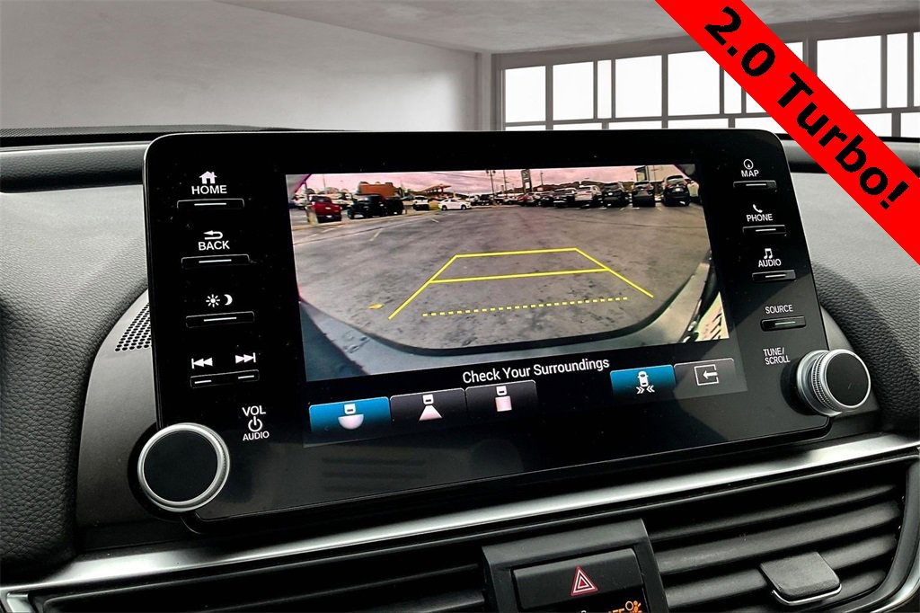 Used 2018 Honda Accord Touring image 21