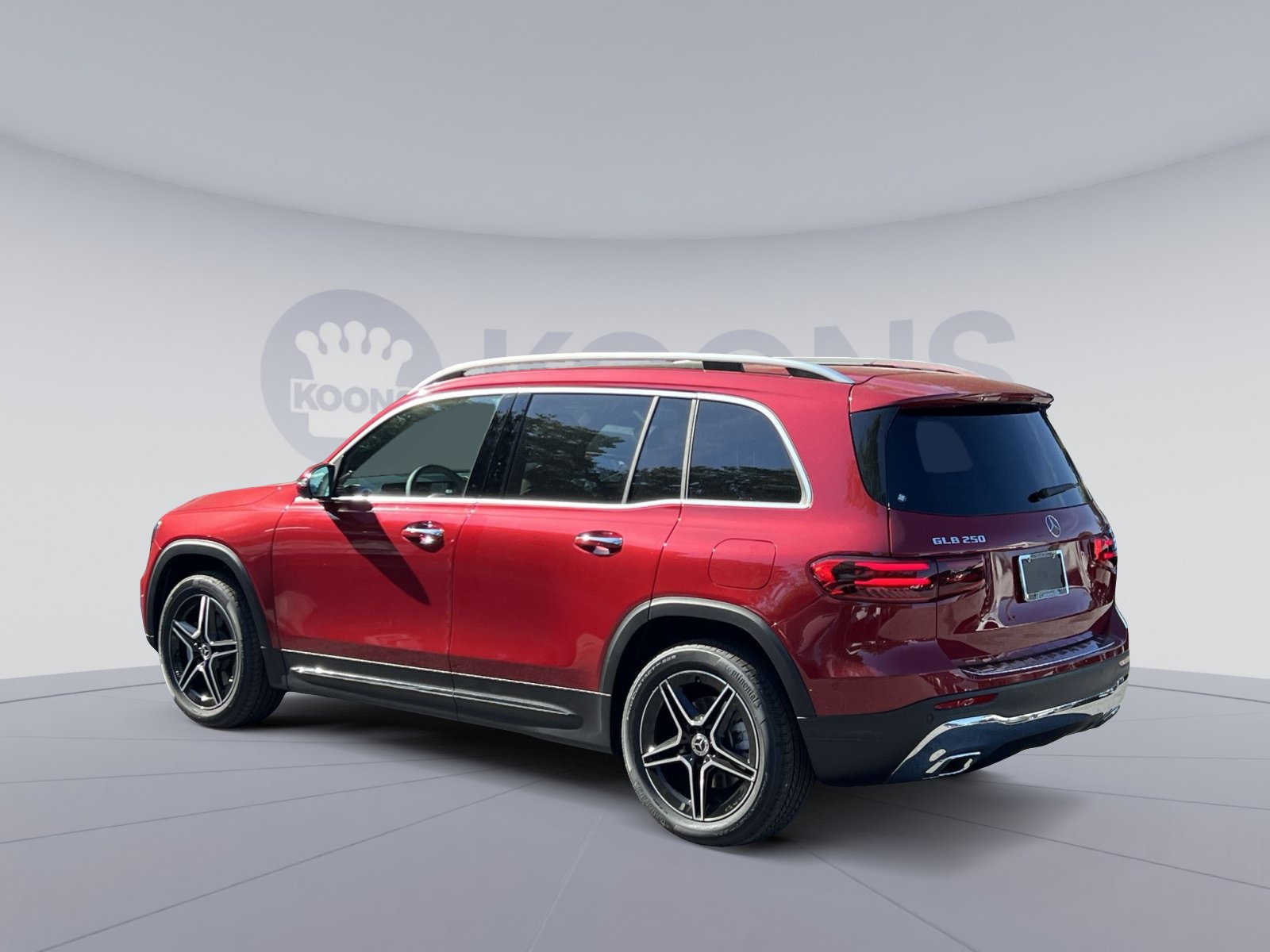 New 2026 Mercedes-Benz GLB 250 4MATIC image 8