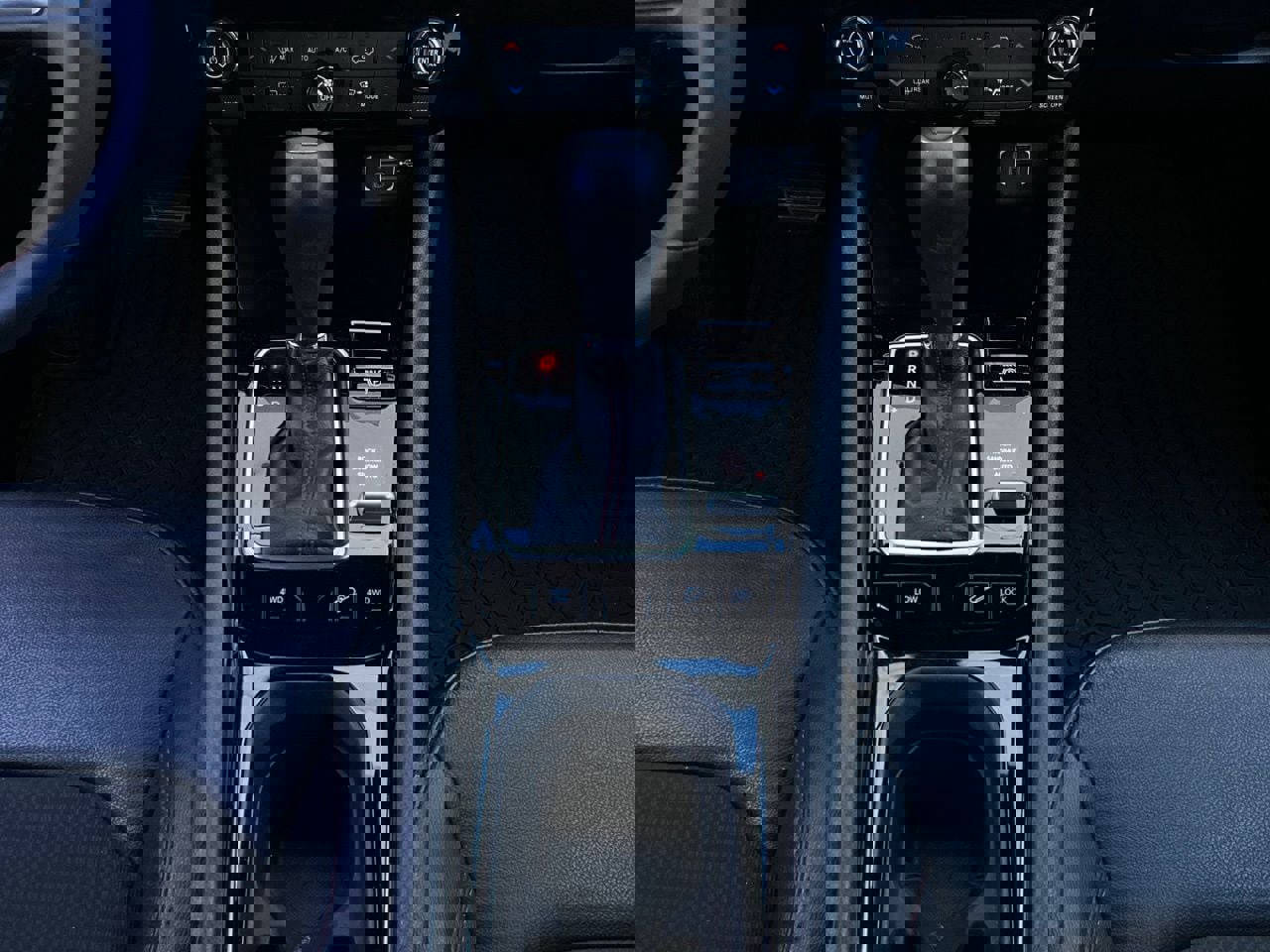 Used 2025 Jeep Compass Trailhawk image 14