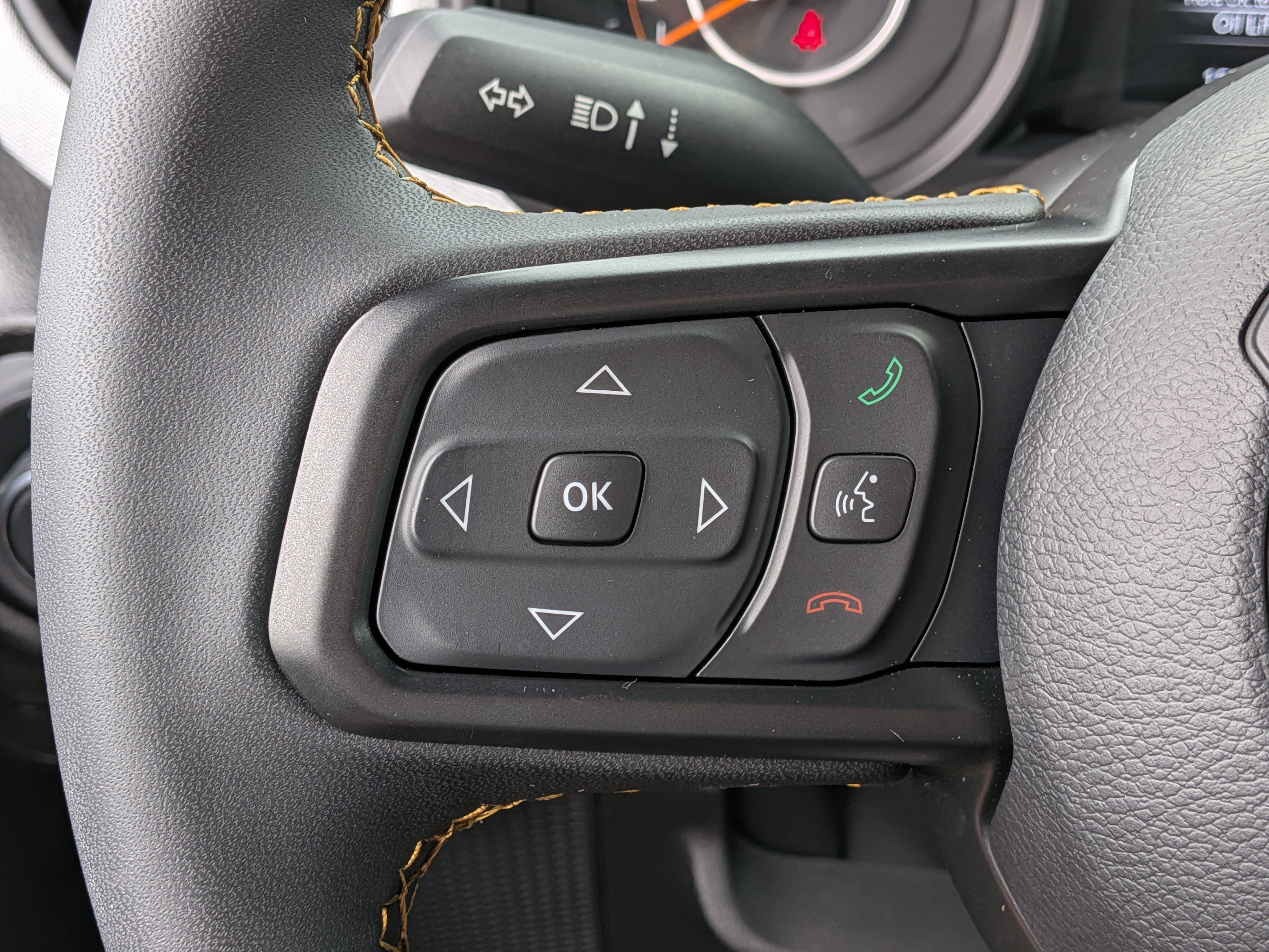 Used 2024 Jeep Wrangler Sport AWD/4WD image 22