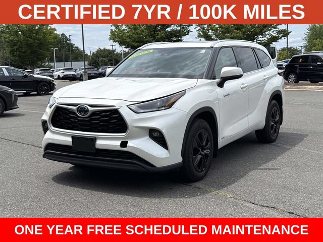 Used 2021 Toyota Highlander XLE AWD/4WD image 5