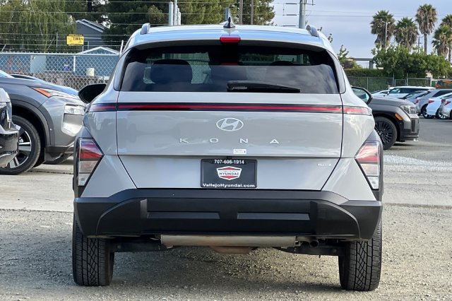 Used 2025 Hyundai Kona SEL AWD/4WD image 7
