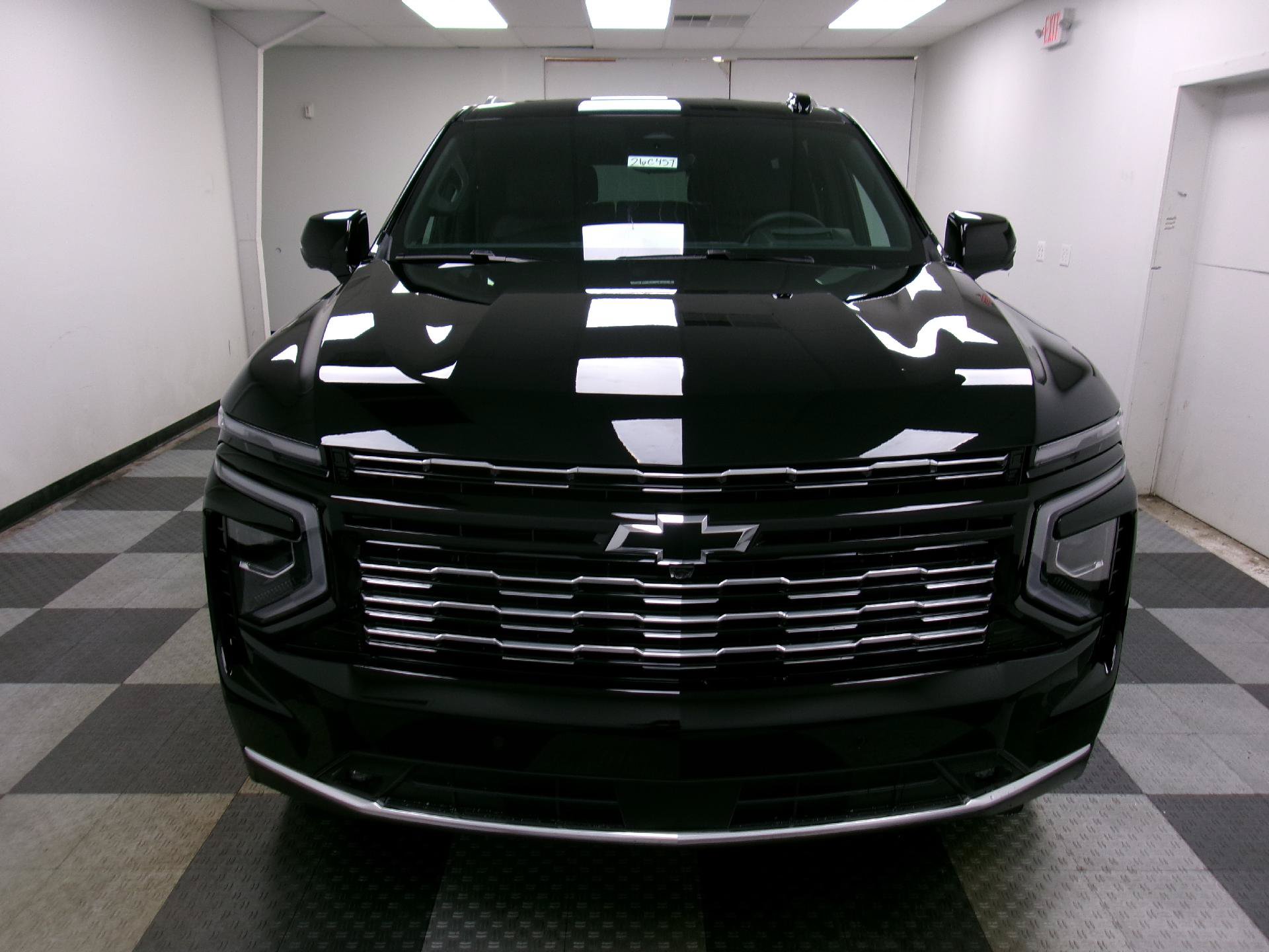 New 2026 Chevrolet Tahoe High Country AWD/4WD image 16