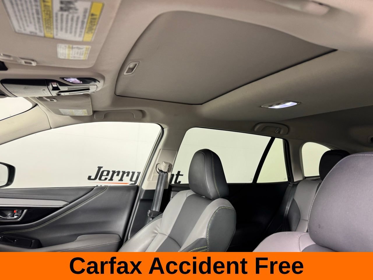 Used 2025 Subaru Outback Onyx Edition AWD/4WD image 3