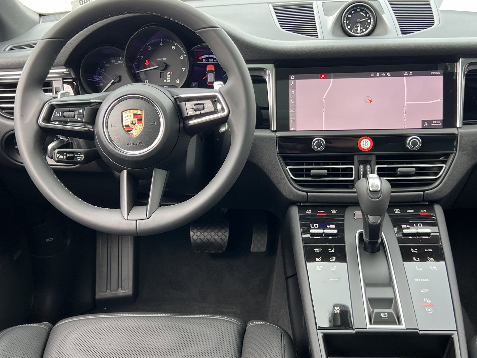 New 2026 Porsche Macan image 14