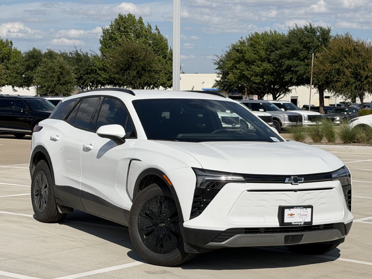 New 2027 Chevrolet Blazer EV LT w/ Midnight/Sport Edition FWD image 2