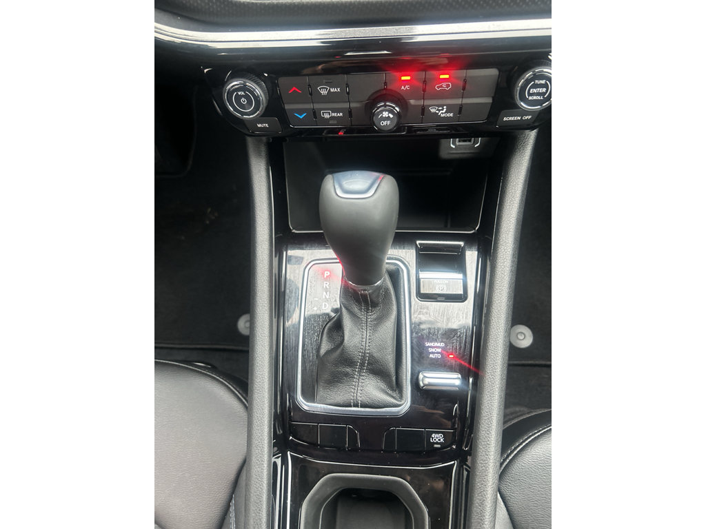 New 2026 Jeep Compass Latitude AWD/4WD image 12