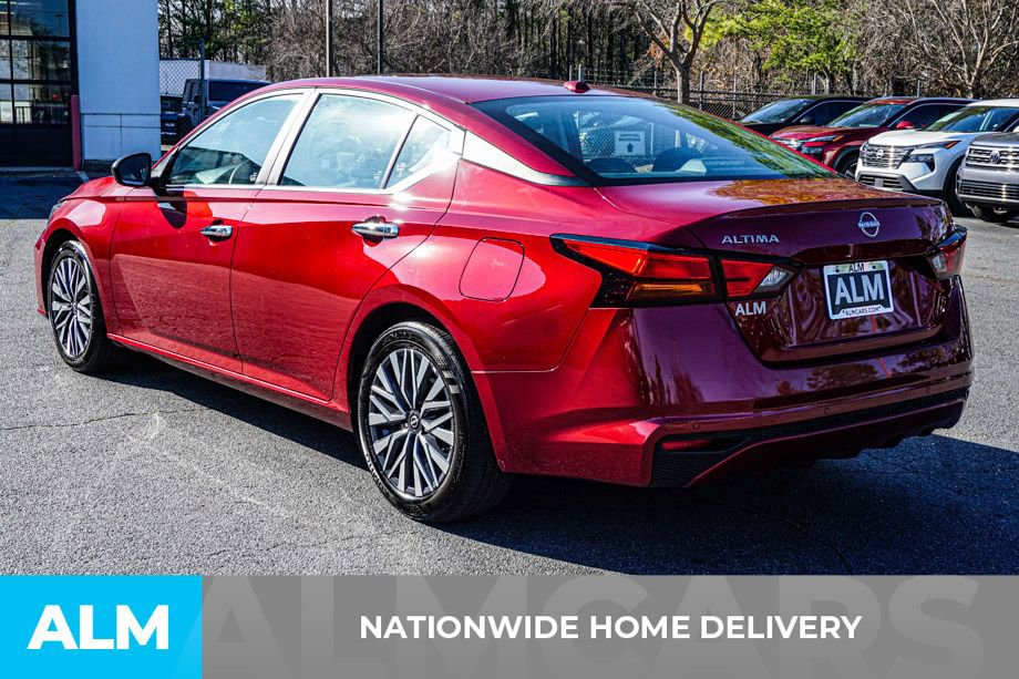 Used 2025 Nissan Altima 2.5 SV FWD image 5