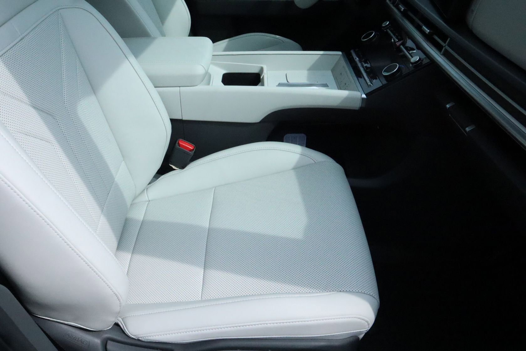 New 2026 Hyundai Santa Fe SEL image 18