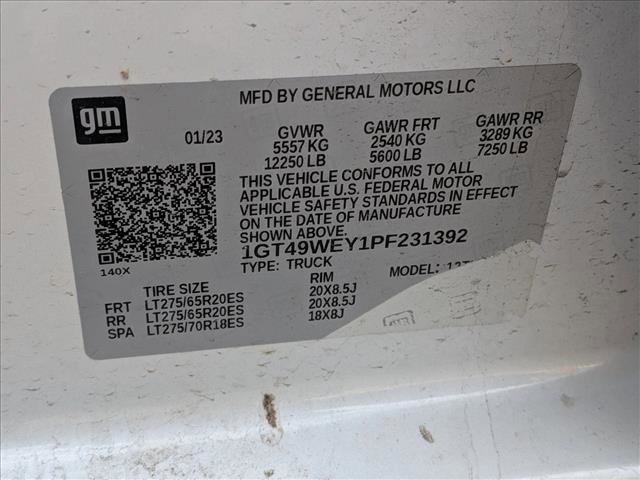 Used 2023 GMC Sierra 3500 Denali w/ Denali Ultimate Package image 18