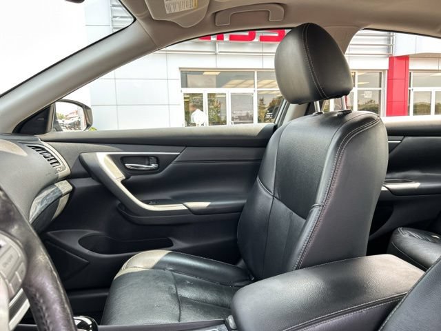 Used 2017 Nissan Altima 3.5 SL FWD image 30