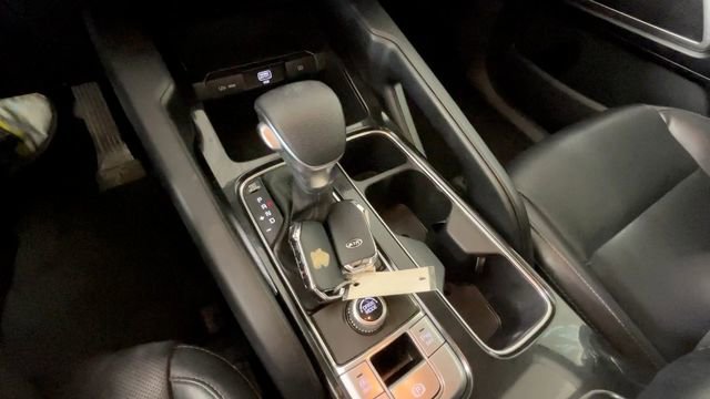 Used 2020 Kia Telluride LX FWD image 26