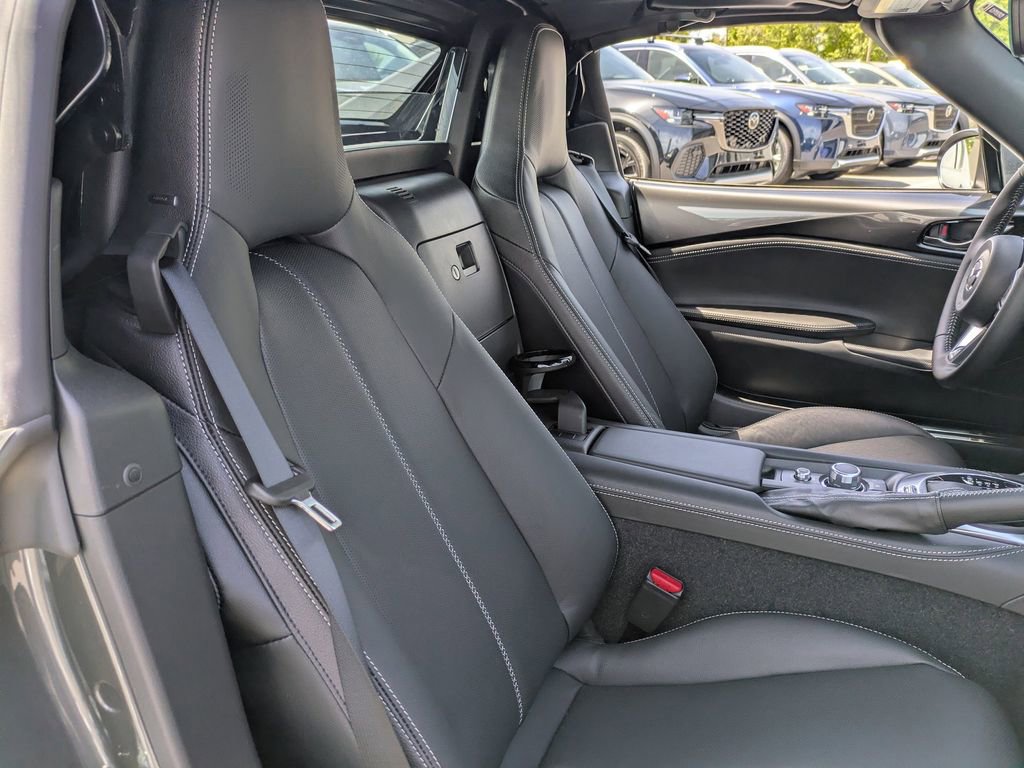 New 2026 MAZDA MX-5 Miata RF Grand Touring RWD image 15