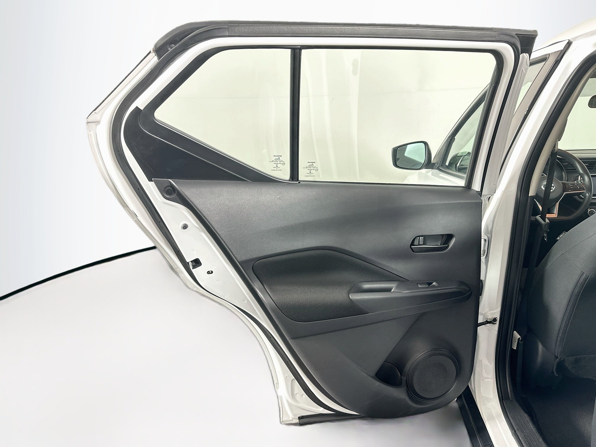 Used 2021 Nissan Kicks S FWD image 24