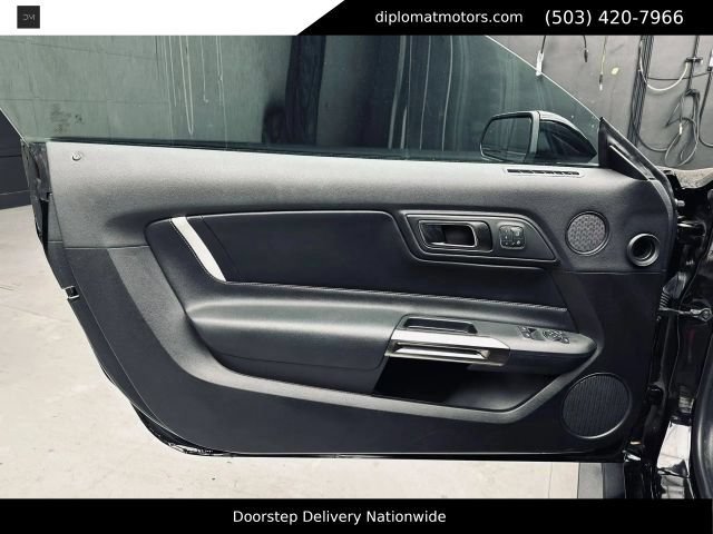 Used 2022 Ford Mustang Shelby GT500 w/ Technology Package RWD image 23