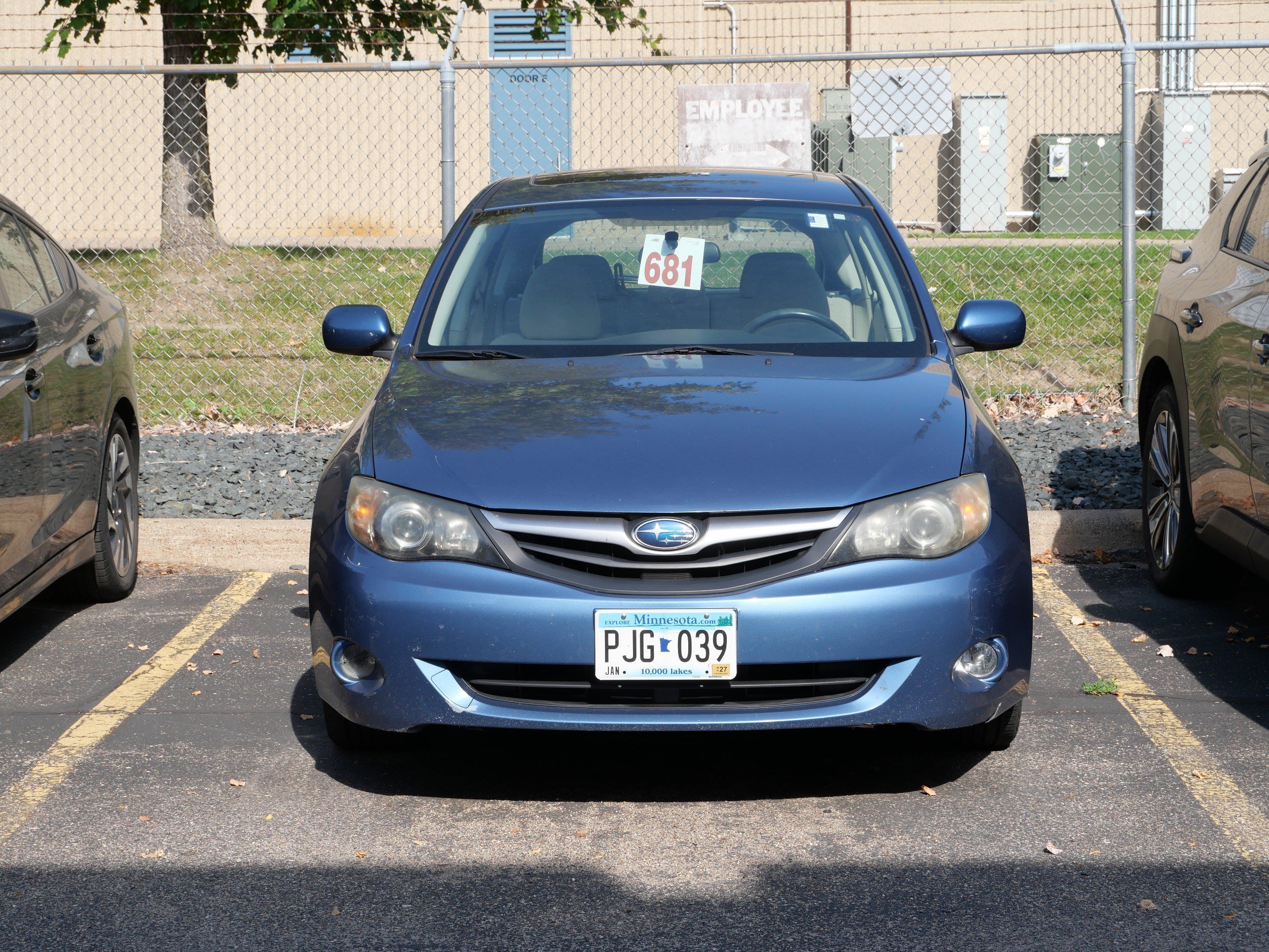 Used 2010 Subaru Impreza 2.5i Premium AWD/4WD image 2