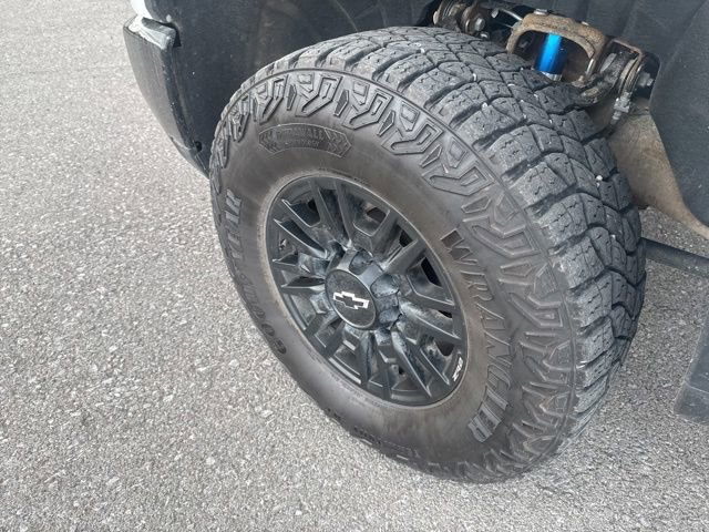 Certified 2025 Chevrolet Silverado 2500 ZR2 w/ Technology Package image 9