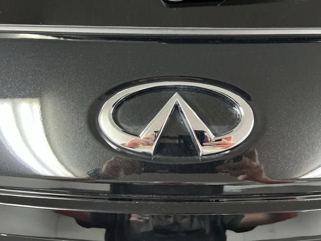 Used 2025 INFINITI QX60 Luxe FWD image 32