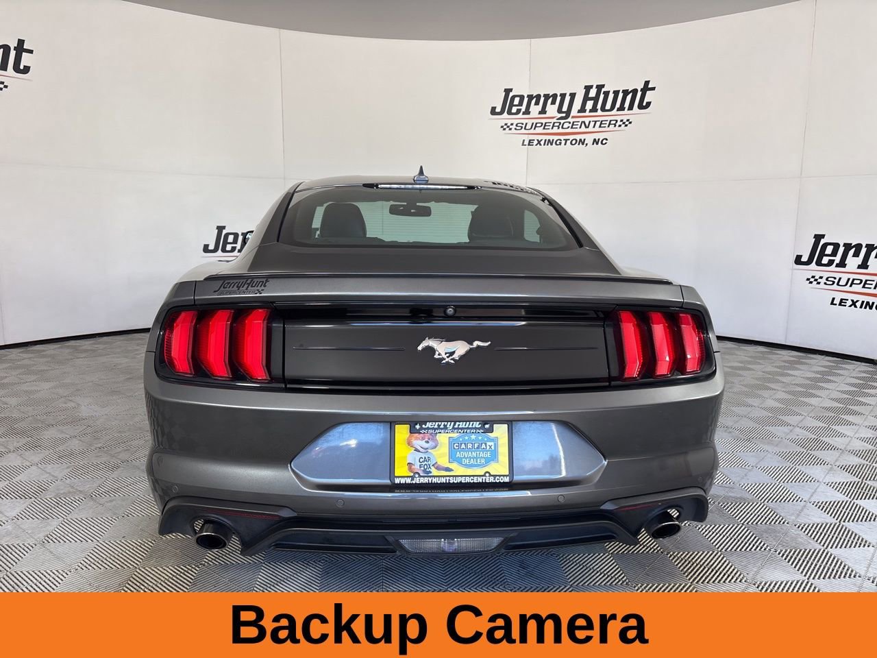 Used 2020 Ford Mustang Premium image 7