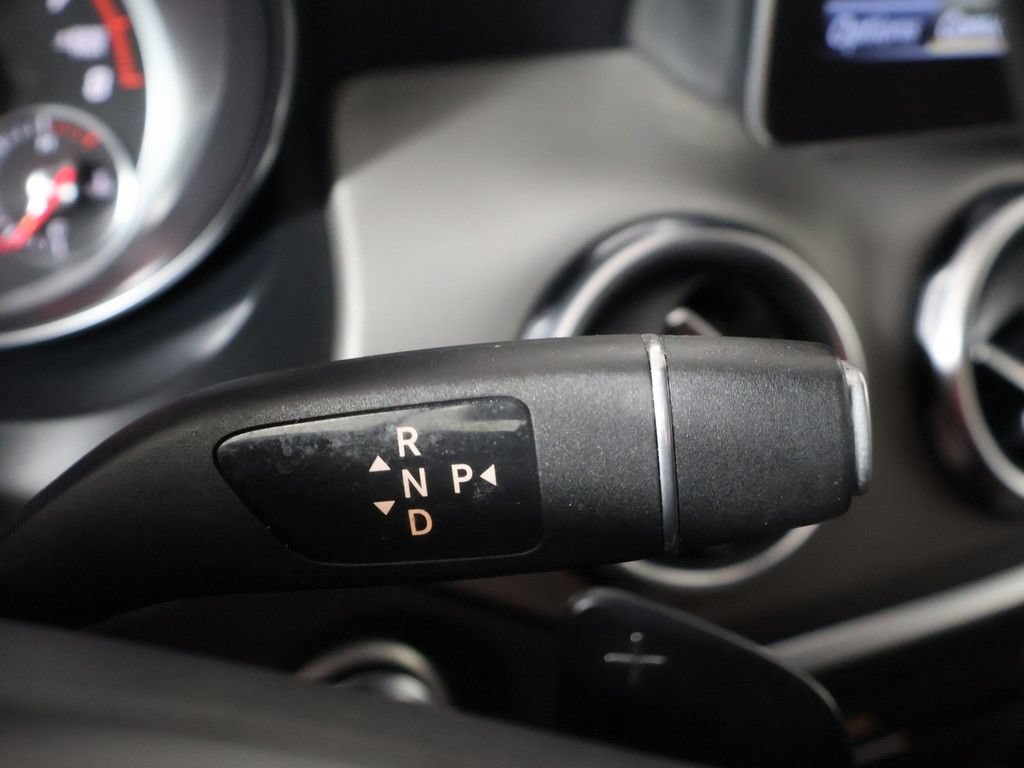 Used 2019 Mercedes-Benz GLA 250 4MATIC image 36