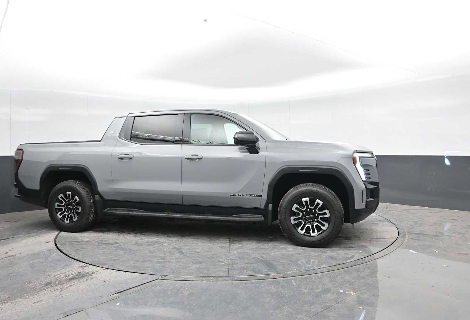 New 2026 GMC Sierra EV Elevation image 8