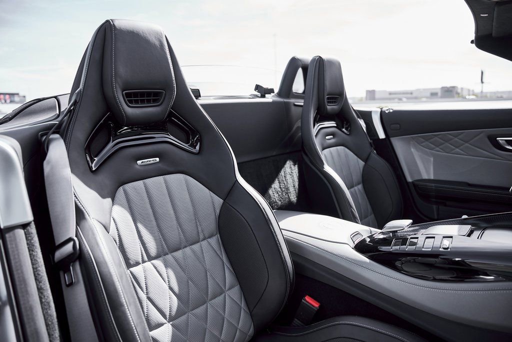 Used 2020 Mercedes-Benz AMG GT R image 51