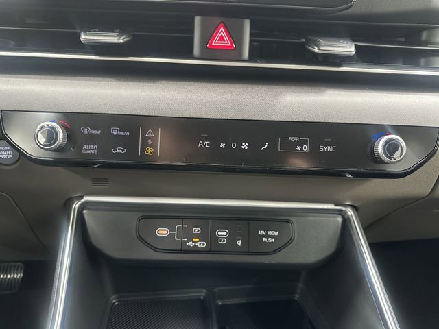 New 2026 Kia Carnival EX image 17