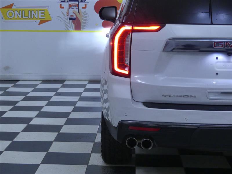 Used 2022 GMC Yukon XL AT4 AWD/4WD image 37