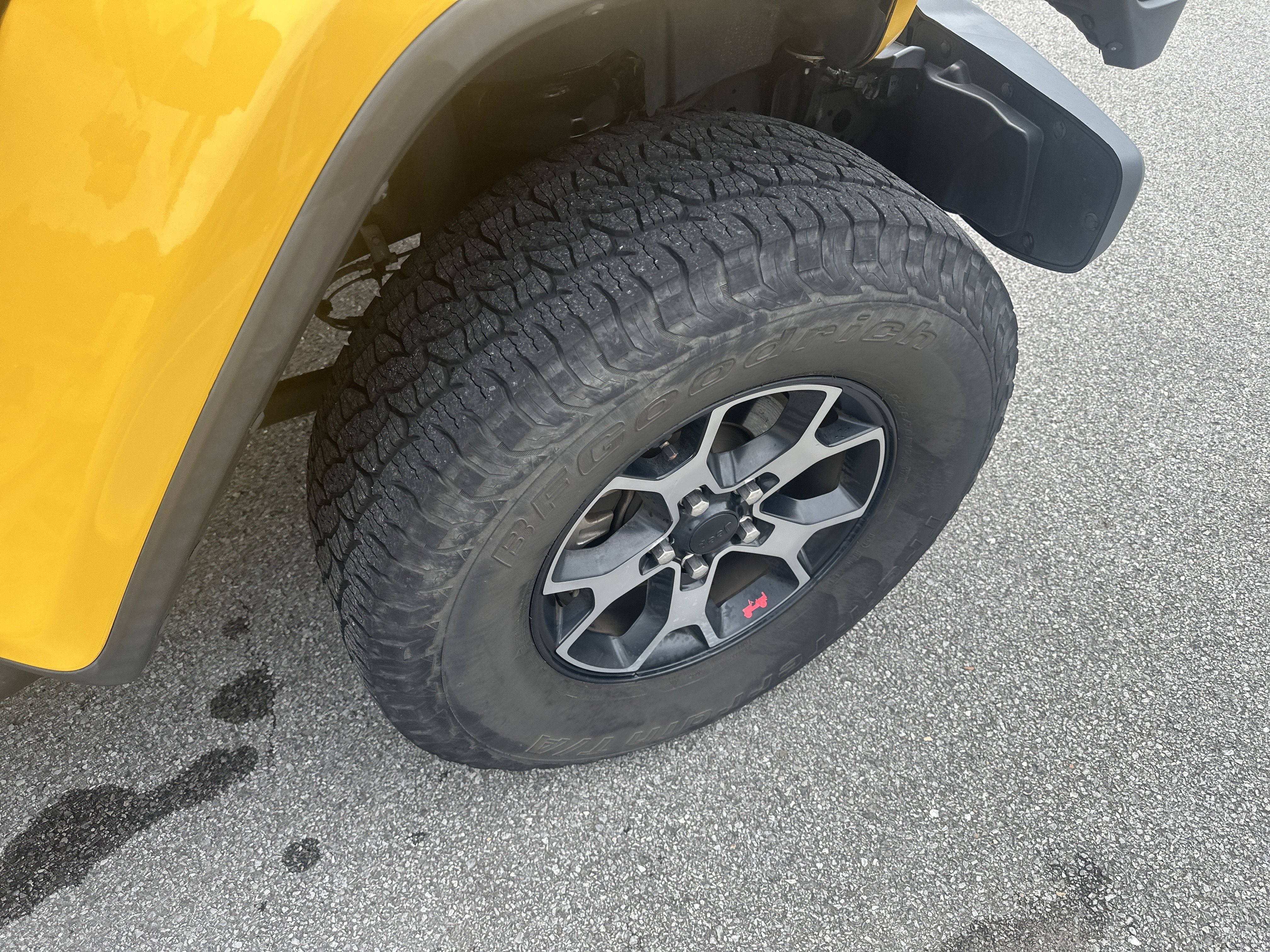 Used 2019 Jeep Wrangler Unlimited Rubicon w/ Cold Weather Group AWD/4WD image 34