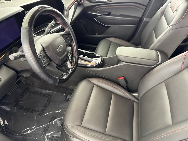 Used 2024 Chevrolet Trax RS w/ Sunroof Package FWD image 20