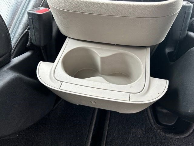 Used 2021 Chrysler Pacifica Touring-L FWD image 41