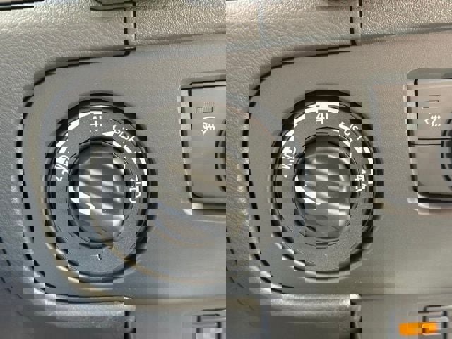 New 2026 Nissan Frontier SV w/ All-Weather Content Package image 31