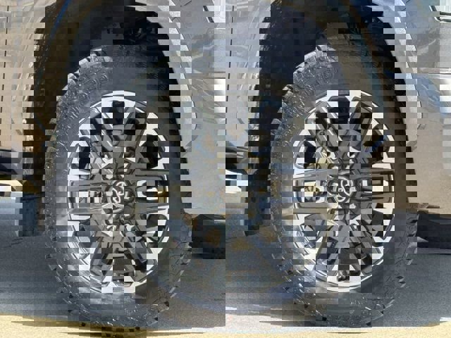 Used 2025 Toyota Tundra Limited w/ Power Package image 38