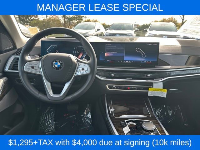 Certified 2025 BMW X7 xDrive40i w/ Premium Package image 12