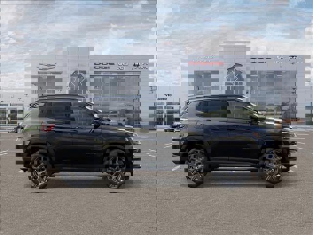 New 2026 Jeep Compass Limited image 17