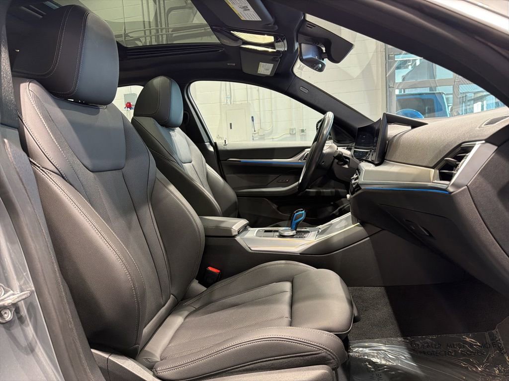 Used 2023 BMW i4 eDrive40 w/ Premium Package image 32
