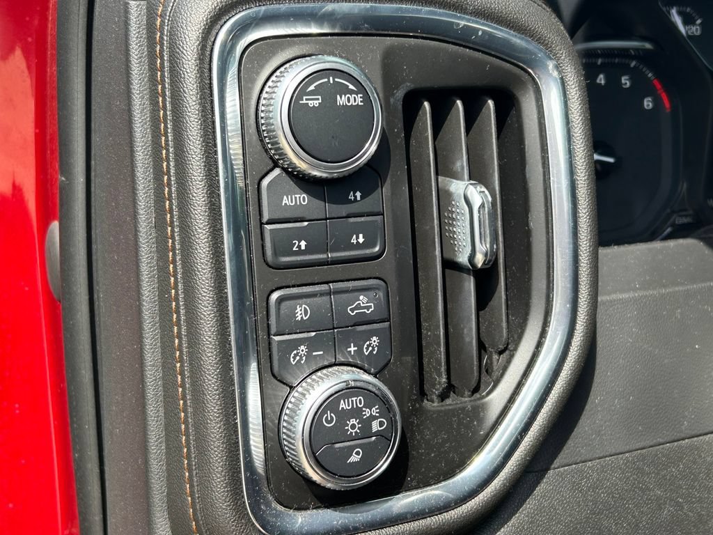 Used 2021 GMC Sierra 1500 AT4 w/ AT4 Preferred Package AWD/4WD image 29