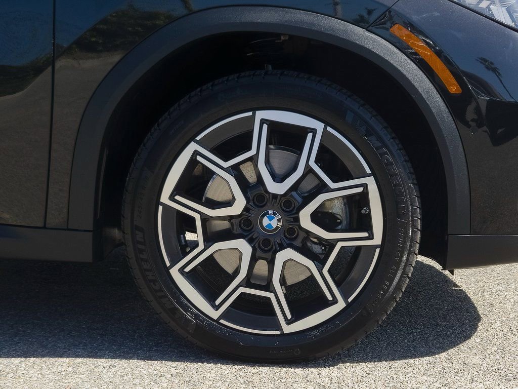 Used 2025 BMW X2 xDrive28i w/ Technology Package image 7