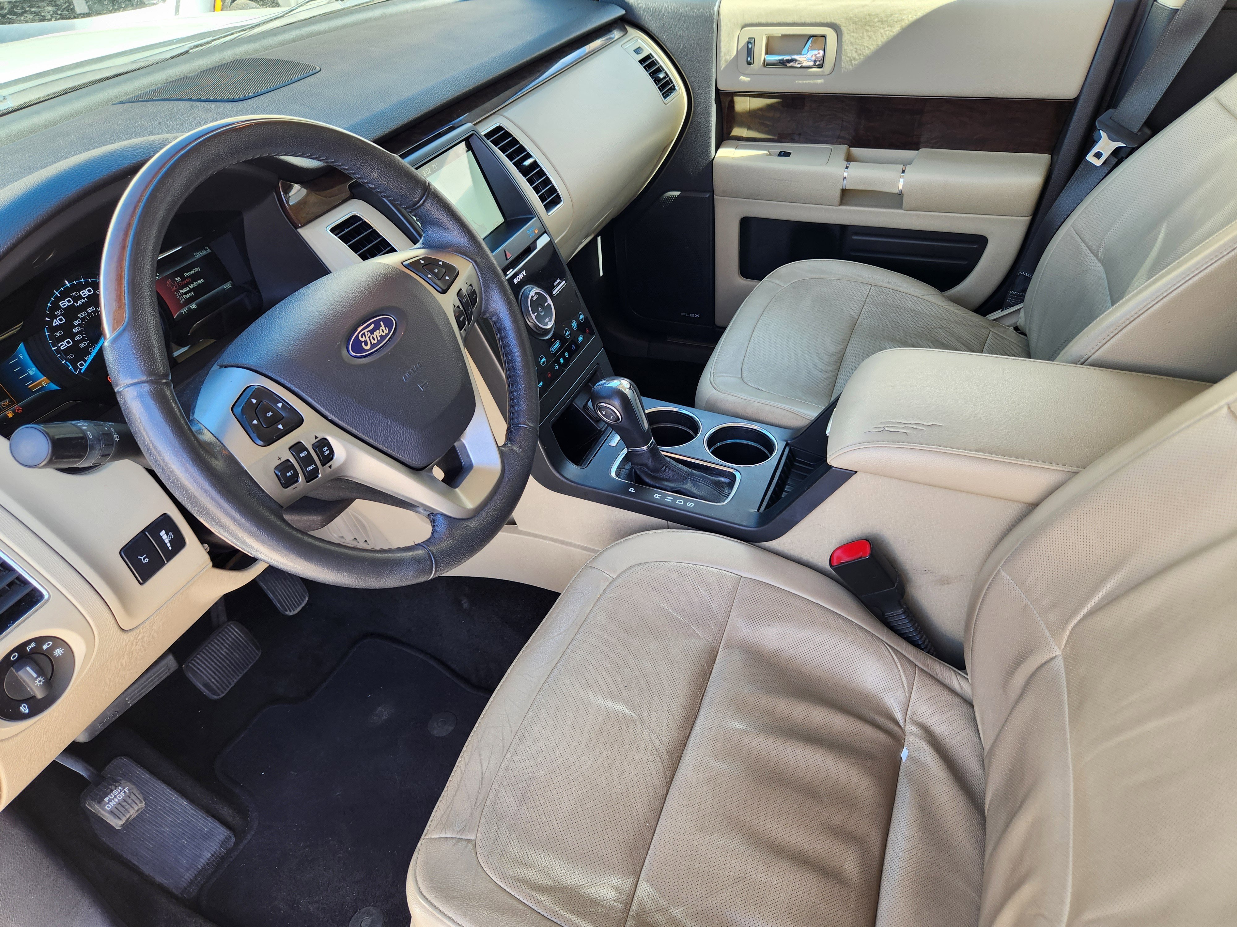 Used 2019 Ford Flex Limited image 10