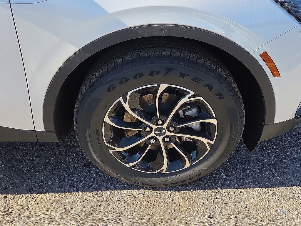 New 2026 Lincoln Nautilus Premier AWD/4WD image 7