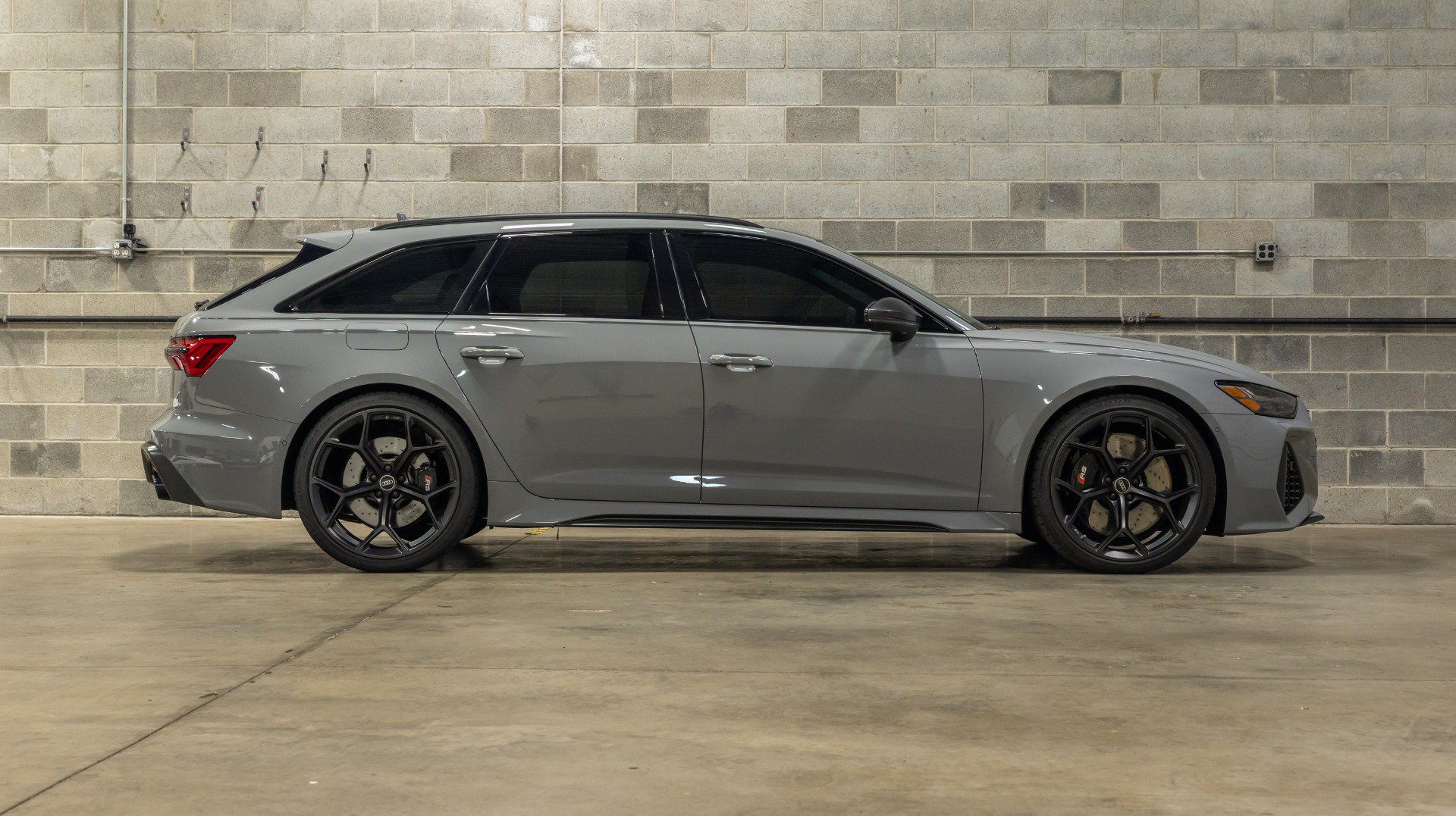 Used 2024 Audi RS 6 performance AWD/4WD image 8