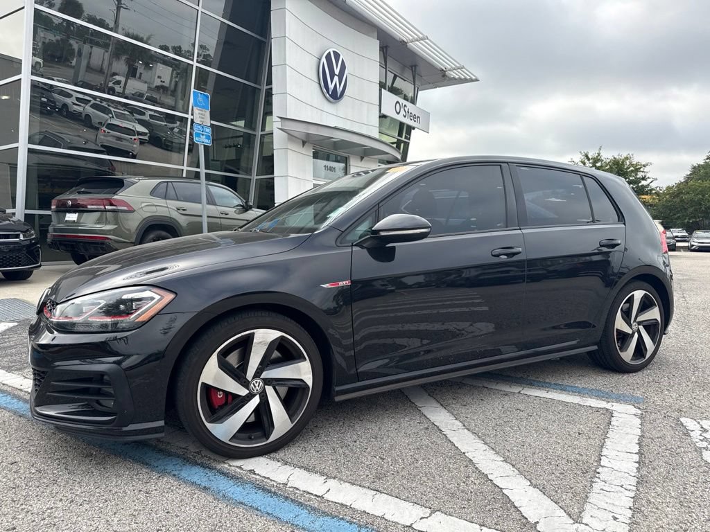 Used 2018 Volkswagen GTI SE FWD image 30
