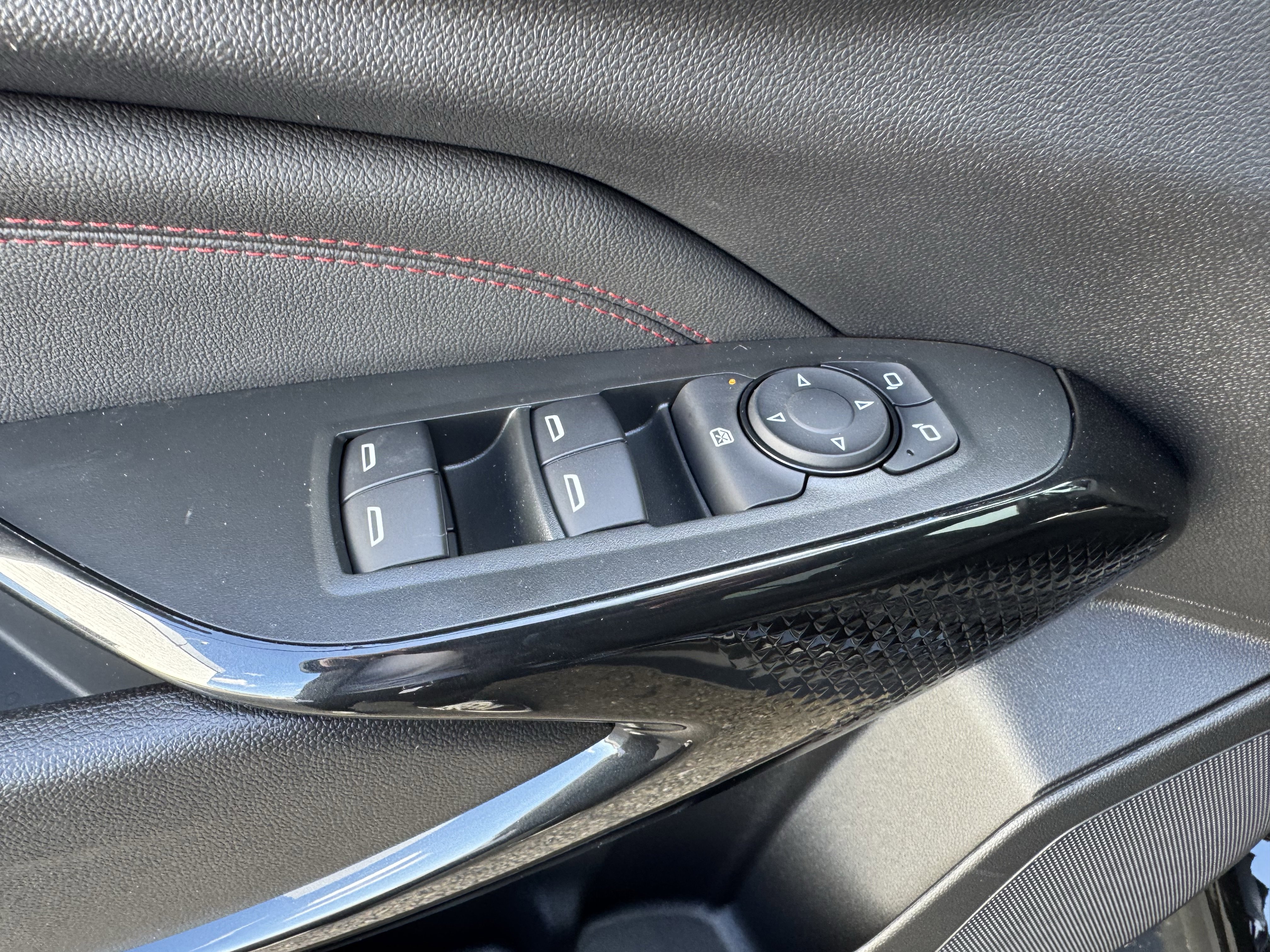 New 2026 Chevrolet Trax RS w/ Driver Confidence Package image 12