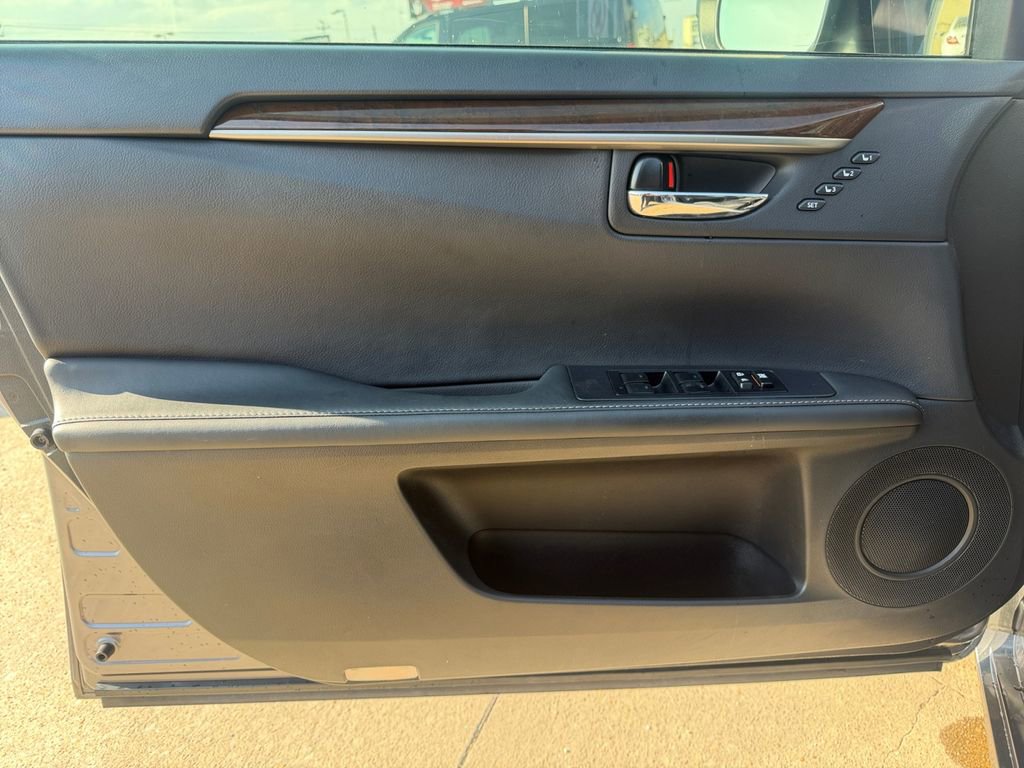 Used 2015 Lexus ES 350 image 15