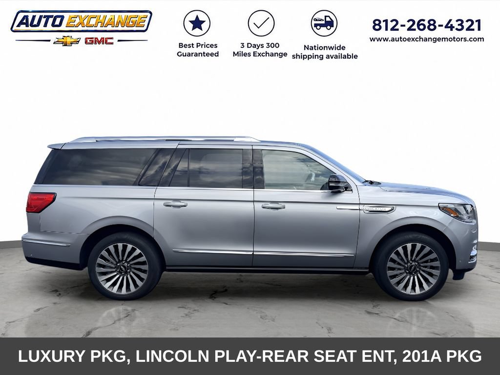 Used 2021 Lincoln Navigator L Reserve w/ Luxury Package AWD/4WD image 2