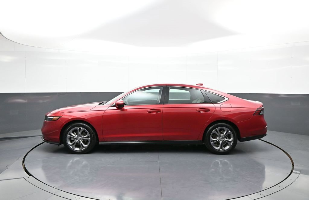 Certified 2024 Honda Accord EX image 9